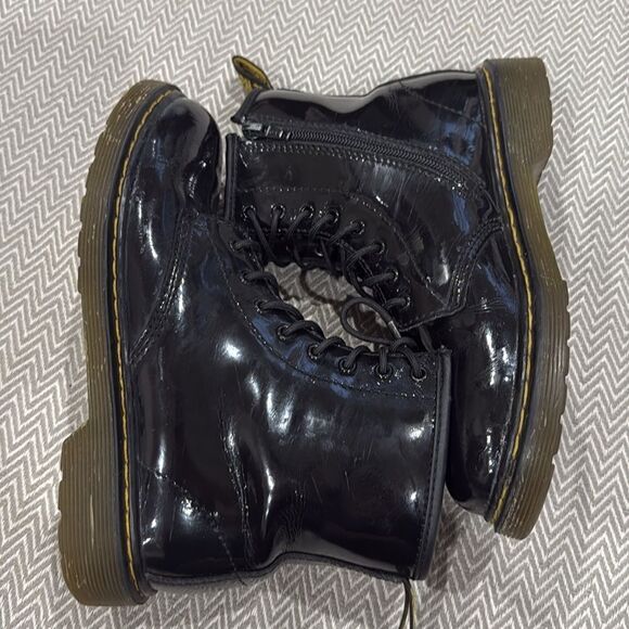 Dr. Martens 1460 Patent Leather Boots Woman’s Size 5 - Picture 5 of 6